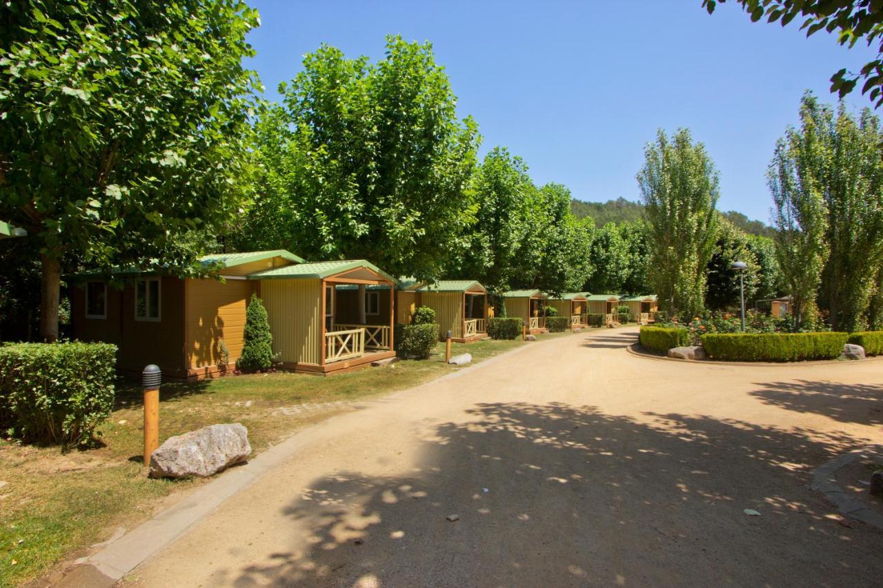 Camping Bassegoda Park Hotel Albanya ภายนอก รูปภาพ
